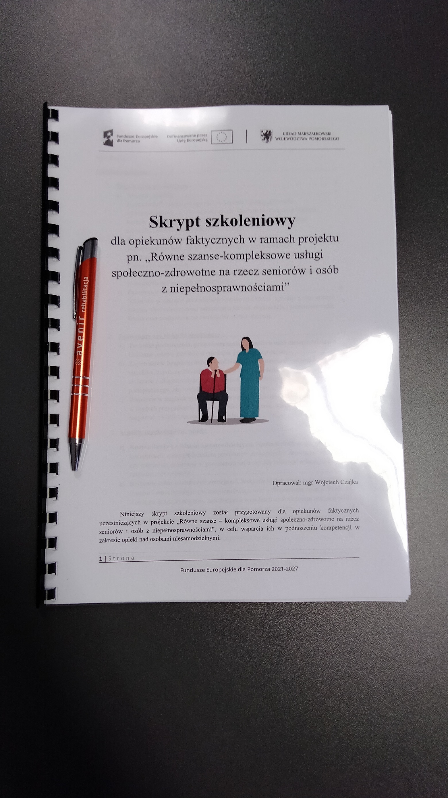 skrypt szkoleniowy - materiały w formie zbindowanego wydruku